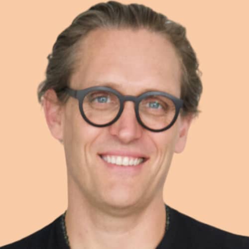 David Henzel headshot